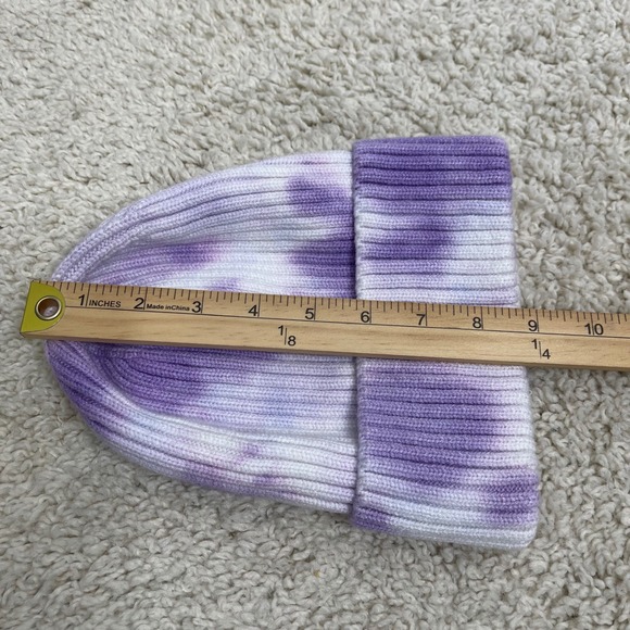 Free People Partly Cloudy Purple White Tie Dye Ribbed Beanie Knit Hat One Size - Picture 6 of 7